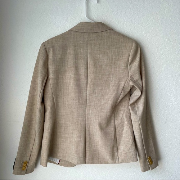 NWT Banana Republic Petite Beige Blazer Size 4P - Picture 3 of 6